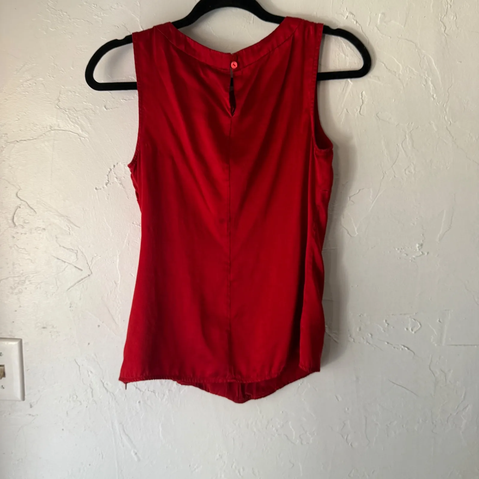 Classiques Entier Red Silk Sleeveless Pleated Top XS Dark Romantic Career‎ Party - Image 7