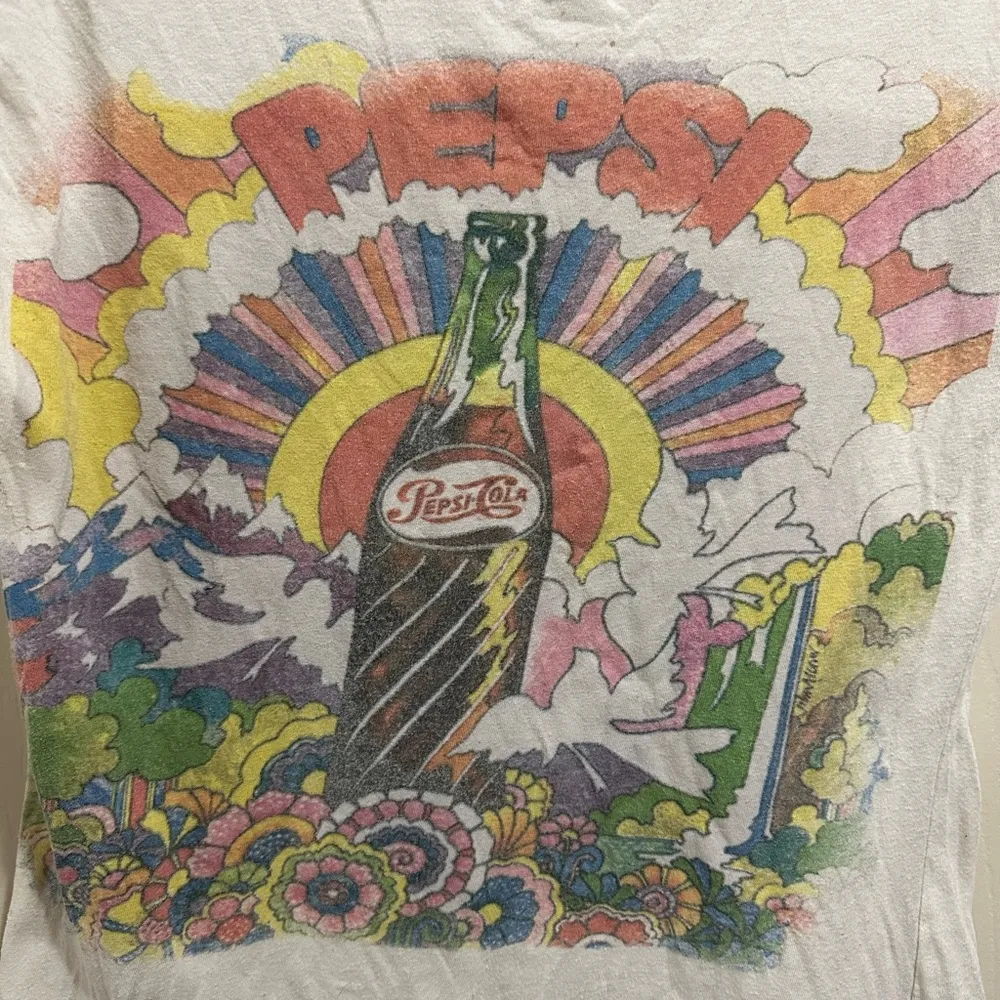 Pepsi Cola short sleeve shirt cream with multi color graphic print size large - Image 3