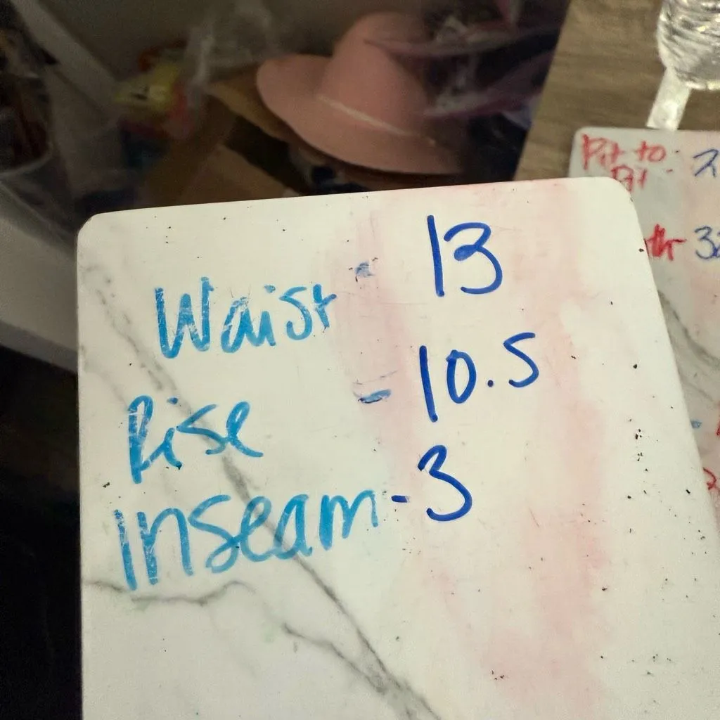 Nike Dri Fit Women’s Small Blue Multicolored Athletic Shorts - Image 4