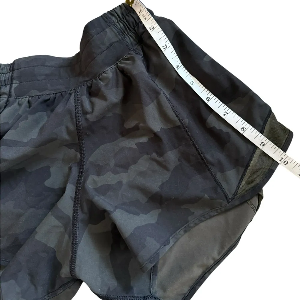 Lululemon Hotty Hot Low Rise Short 4" Camo - Image 8