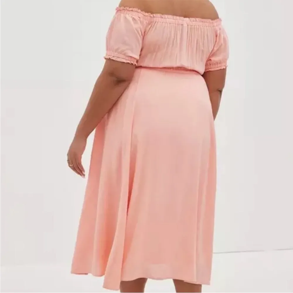 NWT Torrid Challis Off Shoulder Midi-Dress Size 3X - Image 3