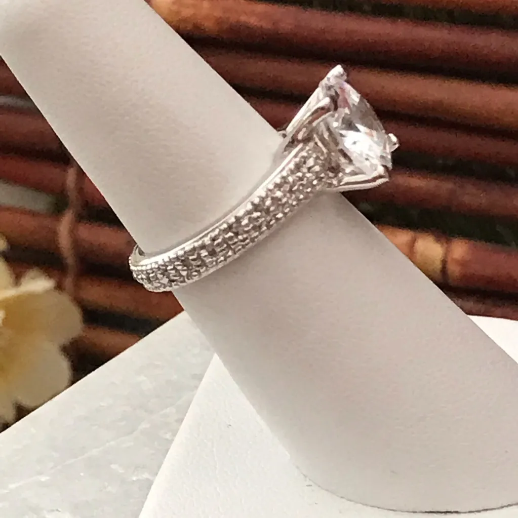 Solitaire Faux Diamond Decorated band size 6 Silver - Image 4