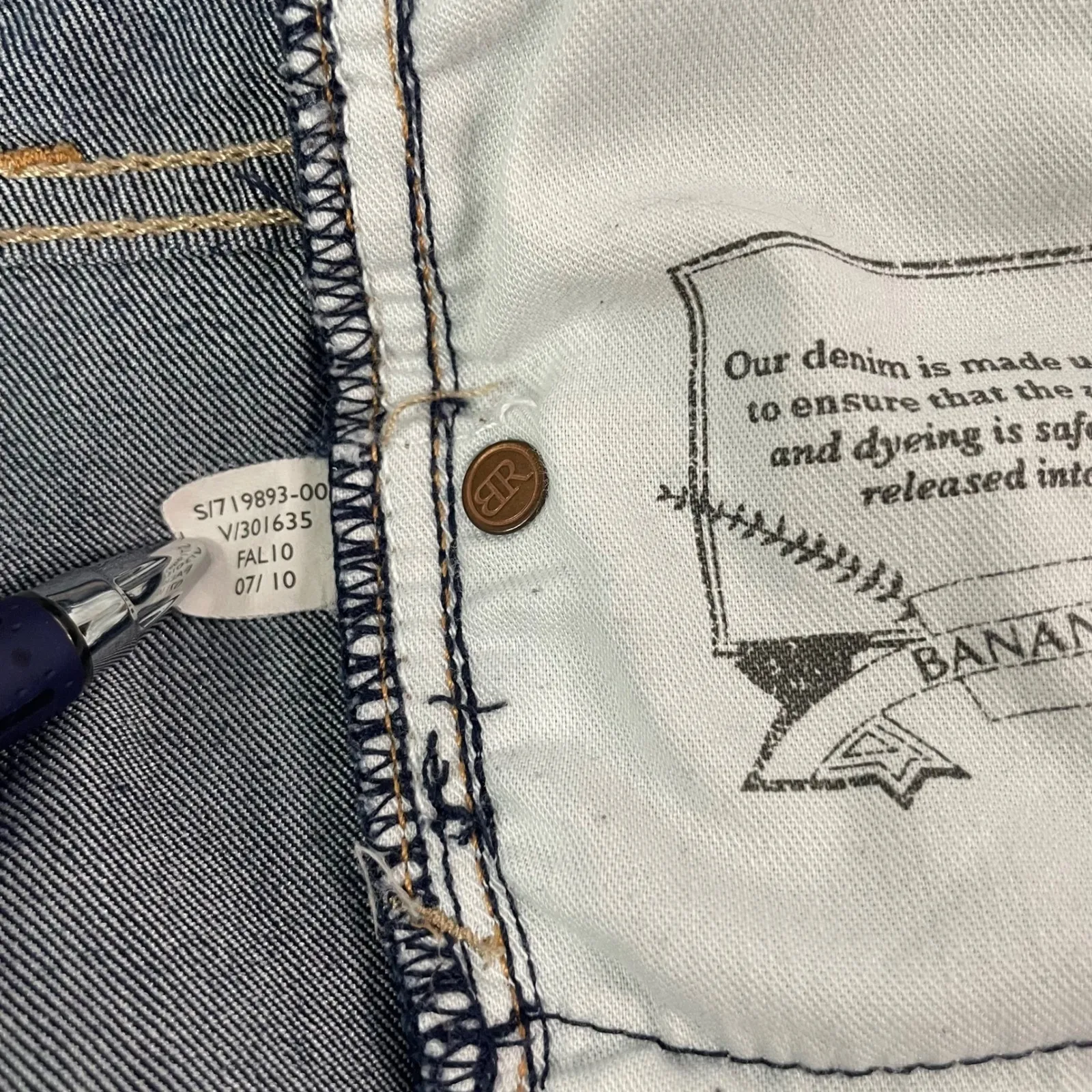 Banana Republic Curvy Boot Jeans Women's Dark Wash Denim‎ Raw Hem Size 27 EUC - Image 12