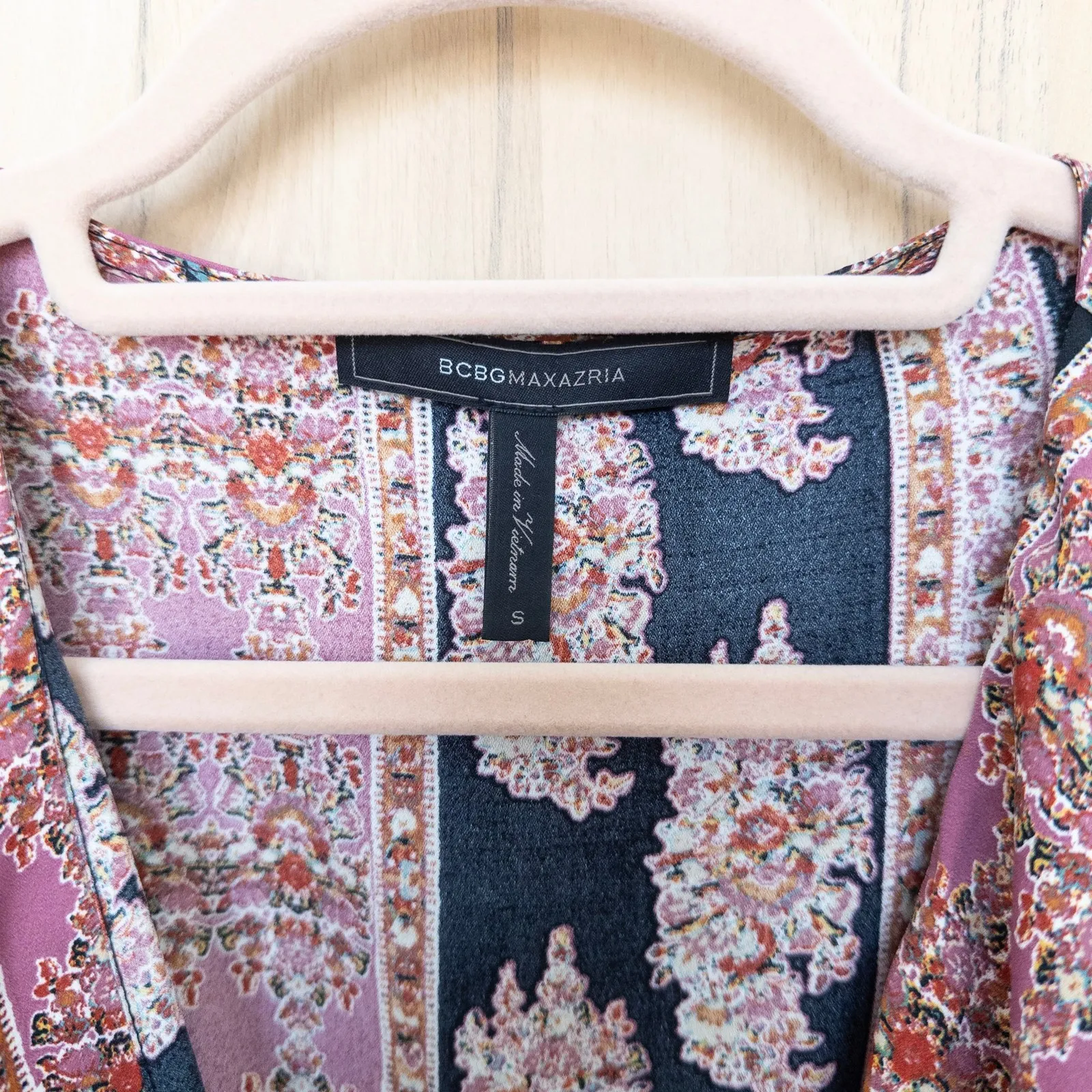 BCBGMAXAZRIA Womens Paisley Ruffle Blouse Size S Pink Black Boho Office‎ Siren - Image 3