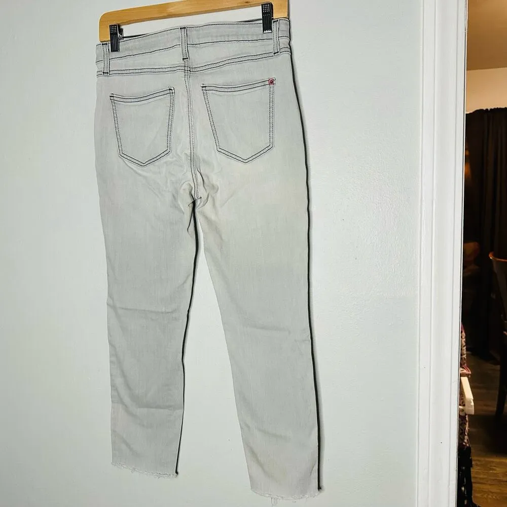 SPANX Women's Gray Ultra Light Wash Denim The Slim-X Cropped Jeans Size 29 - Image 2