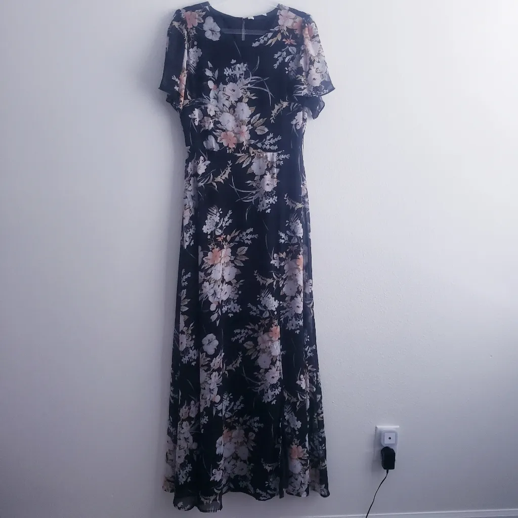Baltic Born Naomi Short Sleeve Maxi Dress Short Sleeve New Without Tags - Image 3