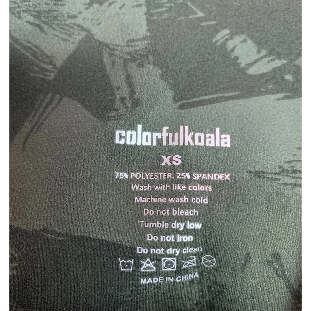 High Waisted Camo Yoga Leggings NWOT - Image 3