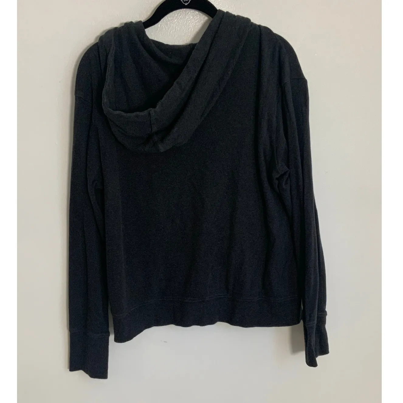 Pact light weight zippered front‎ jacket size medium - Image 3