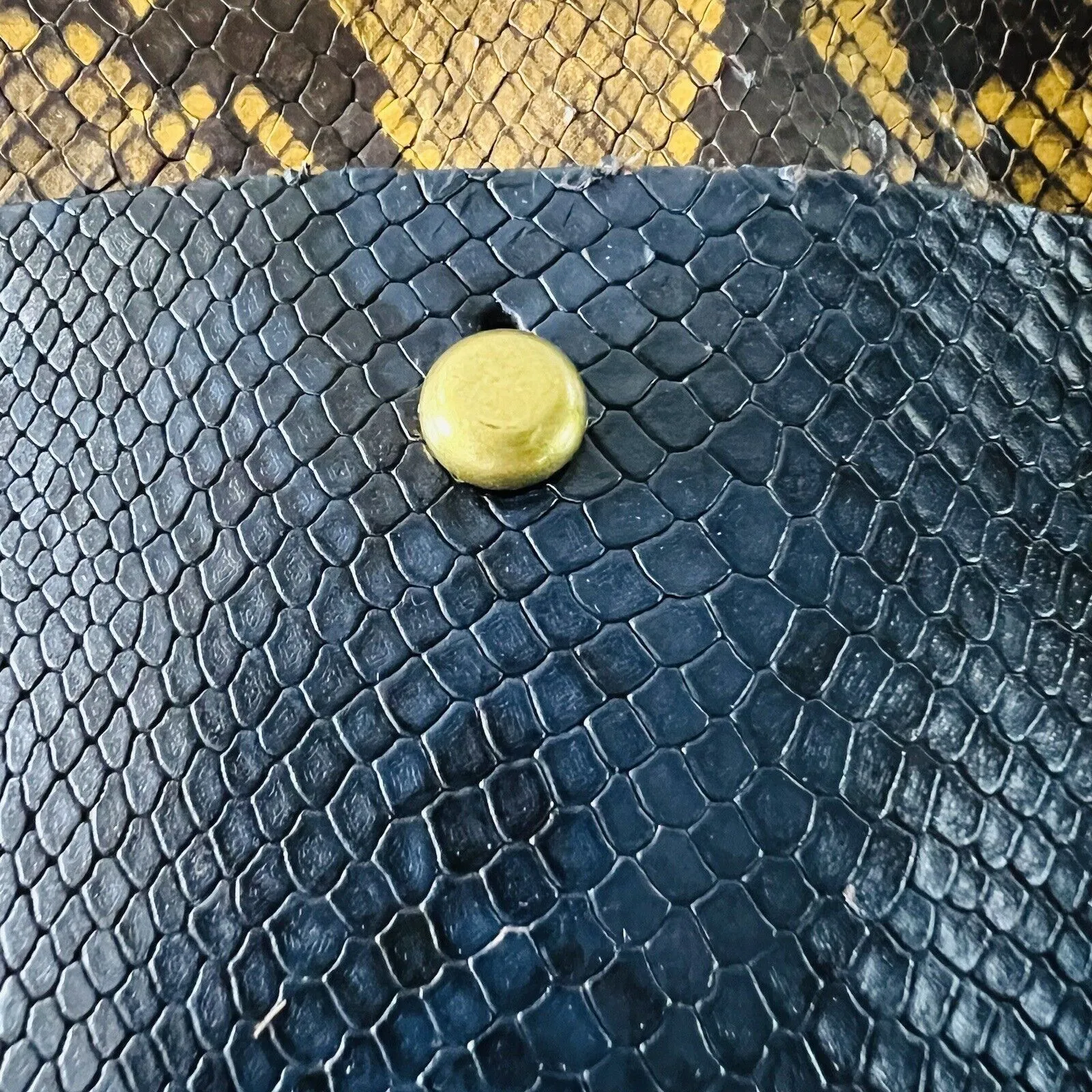 MADEWELL Transport Camera Bag Coloblock Snake: Rusted Tin Multi - Image 3