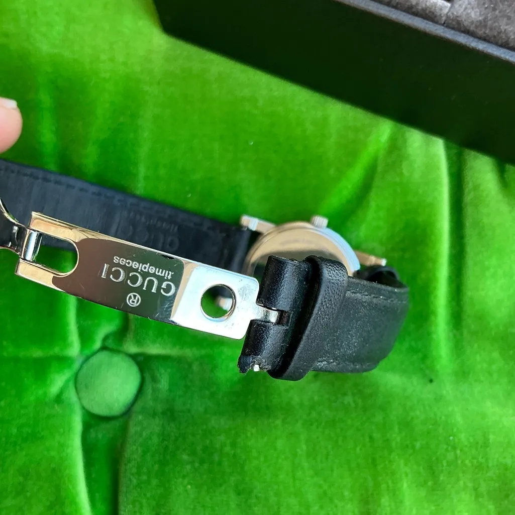 AUTHENTIC GUCCI DRESS watch🔥🔥🔥 - Image 4