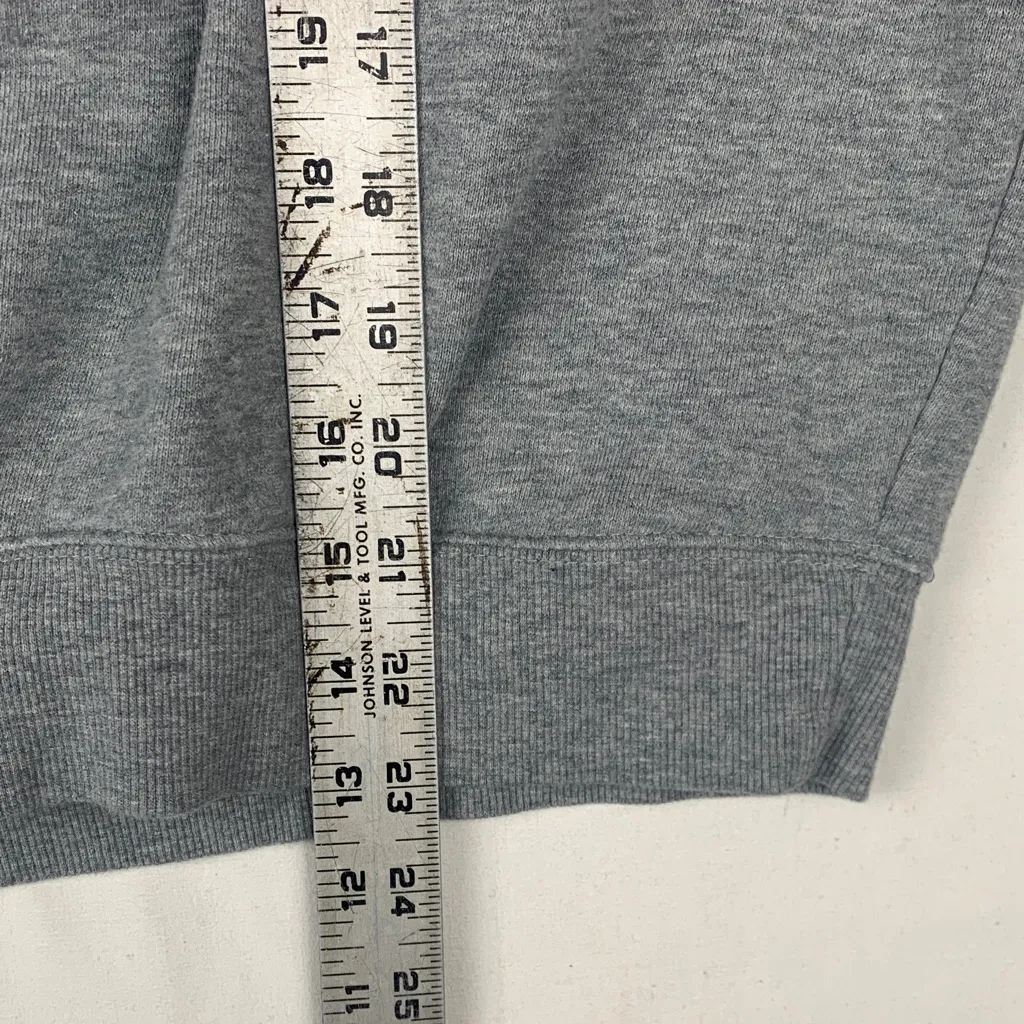 Taylor Swift size large eras tour Gray 1/4 zip long sleeve sweat shirt concert m - Image 7