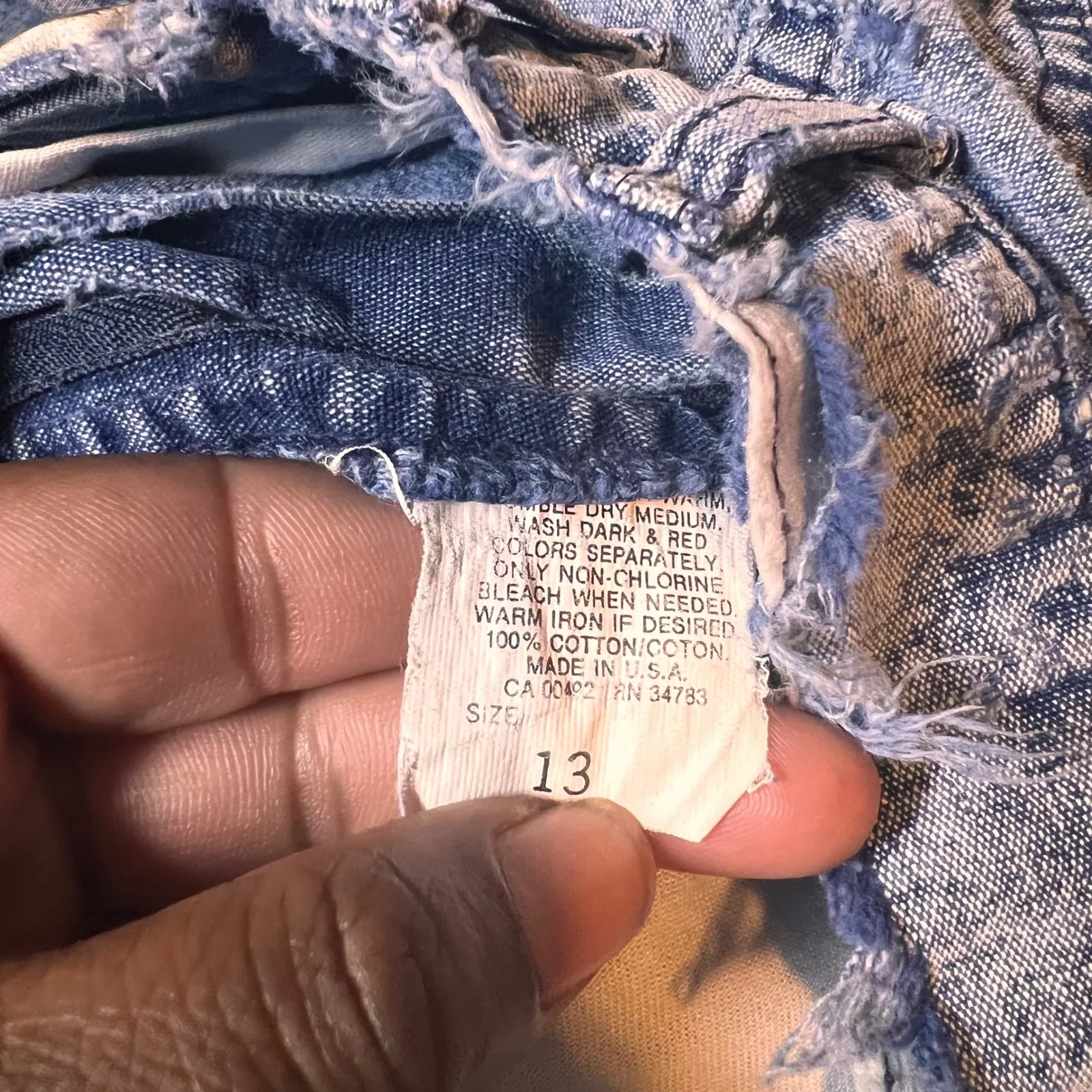 Lee Vintage‎ Acid Wash Denim Capri Jeans with Buttons Wide Leg Cropped - Image 10