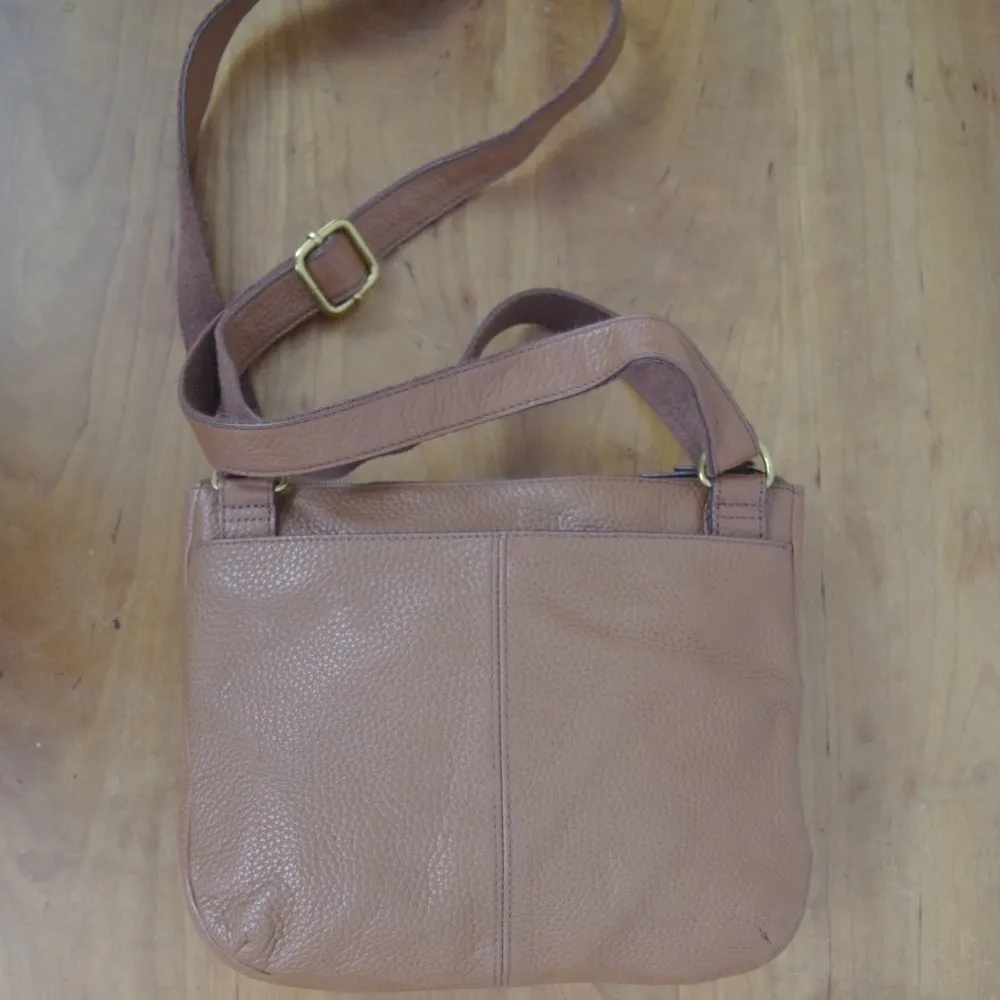 Fossil  Small Brown Pebbled Leather Crossbody Purse - Image 8