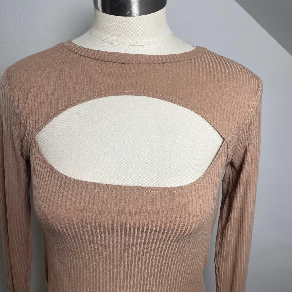 Brave Soul Taupe Ribbed Cut-Out Long Sleeve Top | Size S NWT‎ - Image 3