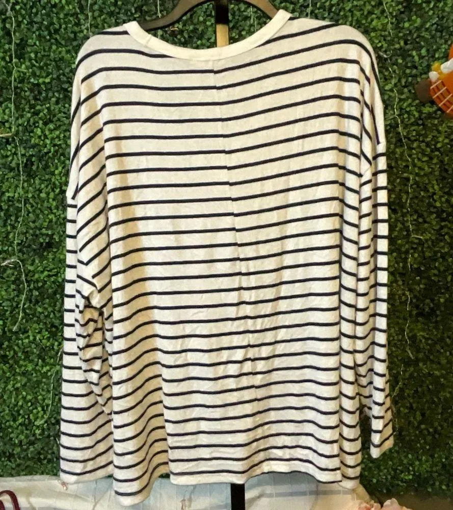 White and Navy V-Neck shirt w/ long sleeves - Image 2