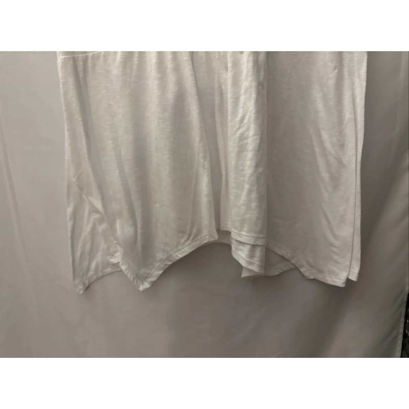 Fred David FRED‎ DAVID Embroidered Tank Top Blouse - 3X - Split V-Neck w/Ties, Split Sides - Image 4