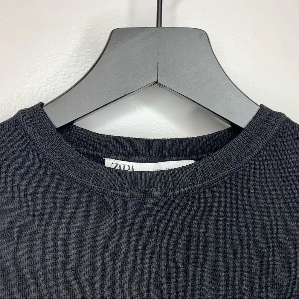 ZARA Black Cropped Stretchy Tank Top Size S - Image 4