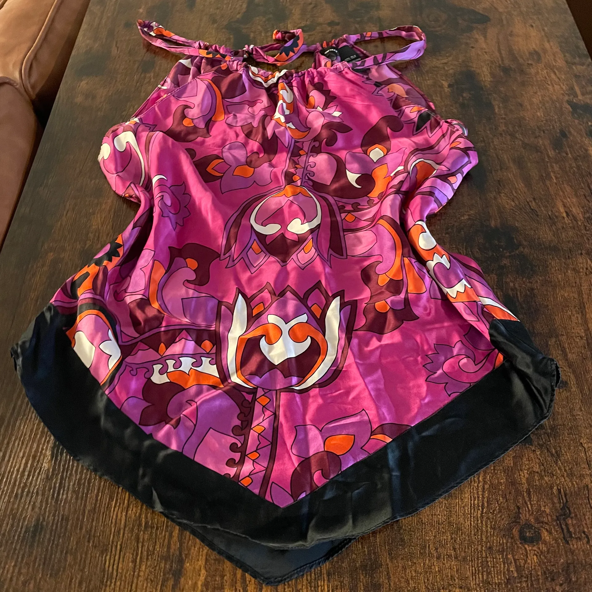 new york & co 100% silk halter top - Image 3