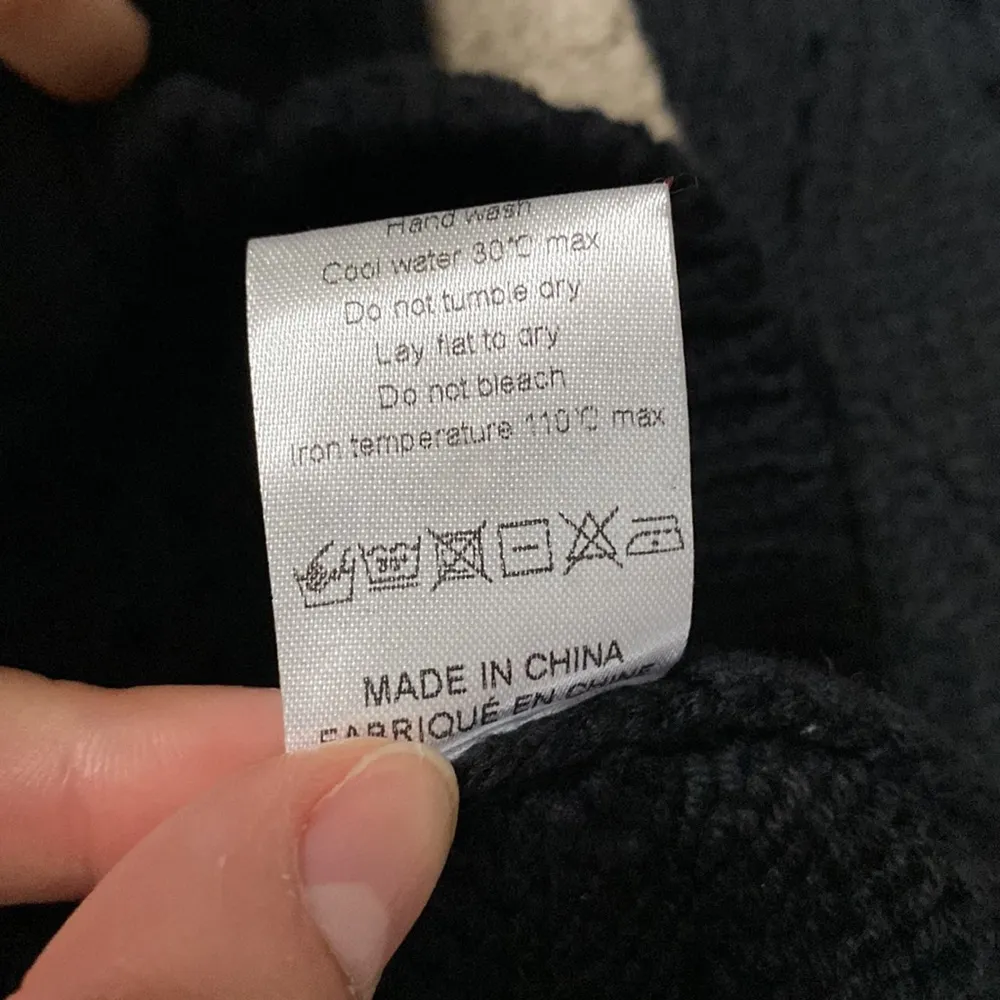 SHEIN Black Crochet Button Down Cardigan Size M - Image 4