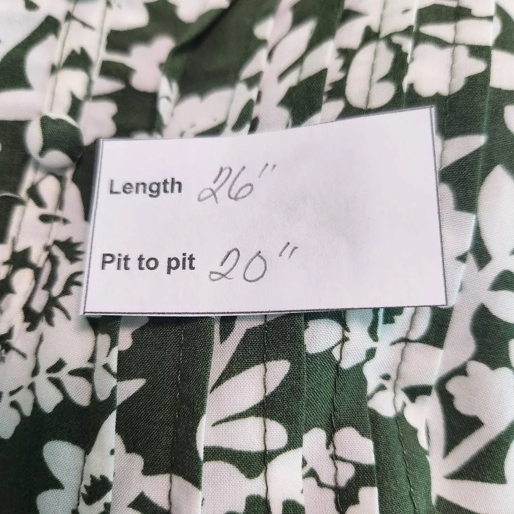 Fun2Fun Green and White Floral Print Blouse Size Small NWOT Green Print Top - Image 8