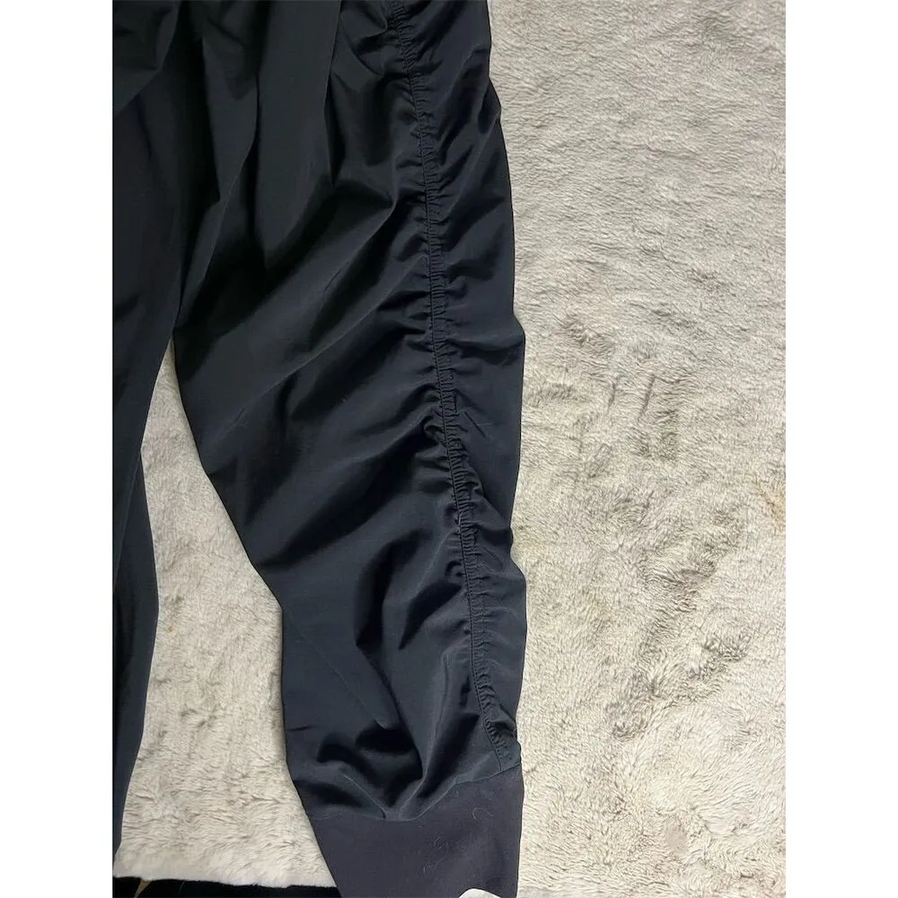 Athleta Women's Jogger Pants Size 8 Black Ruched Casual Tapered Leg - Image 6