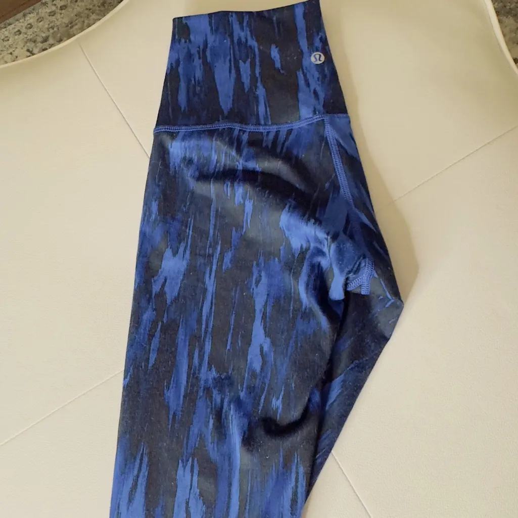 Lululemon Wunder Under Pant Hi-Rise *Full-On Luon Painted Animal Sprinkler Black - Image 7