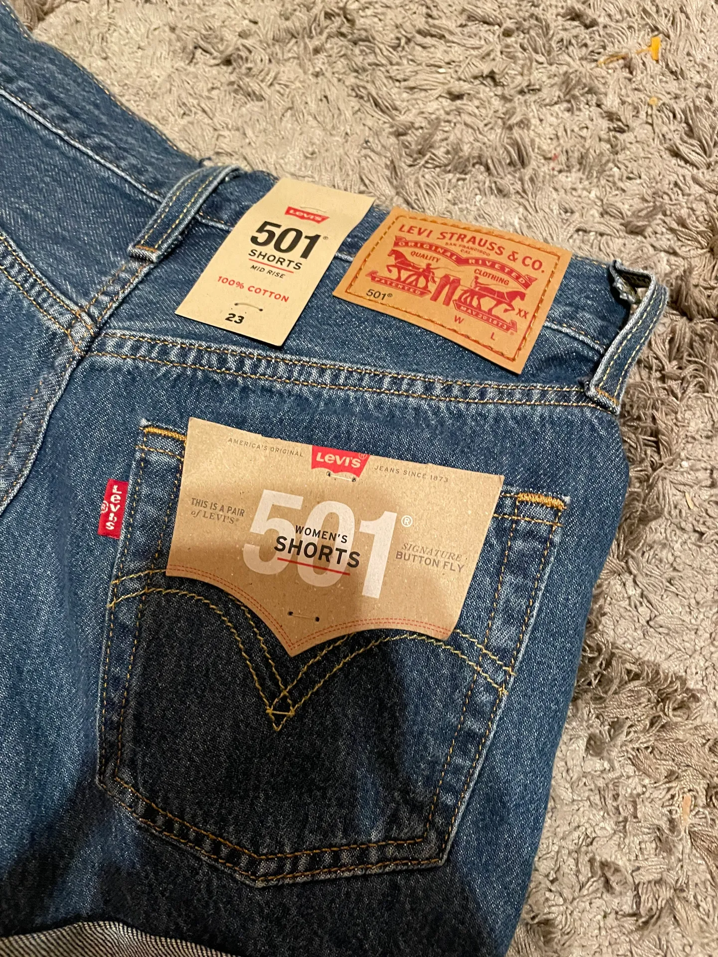 Levi’s Levi Shorts - Image 5