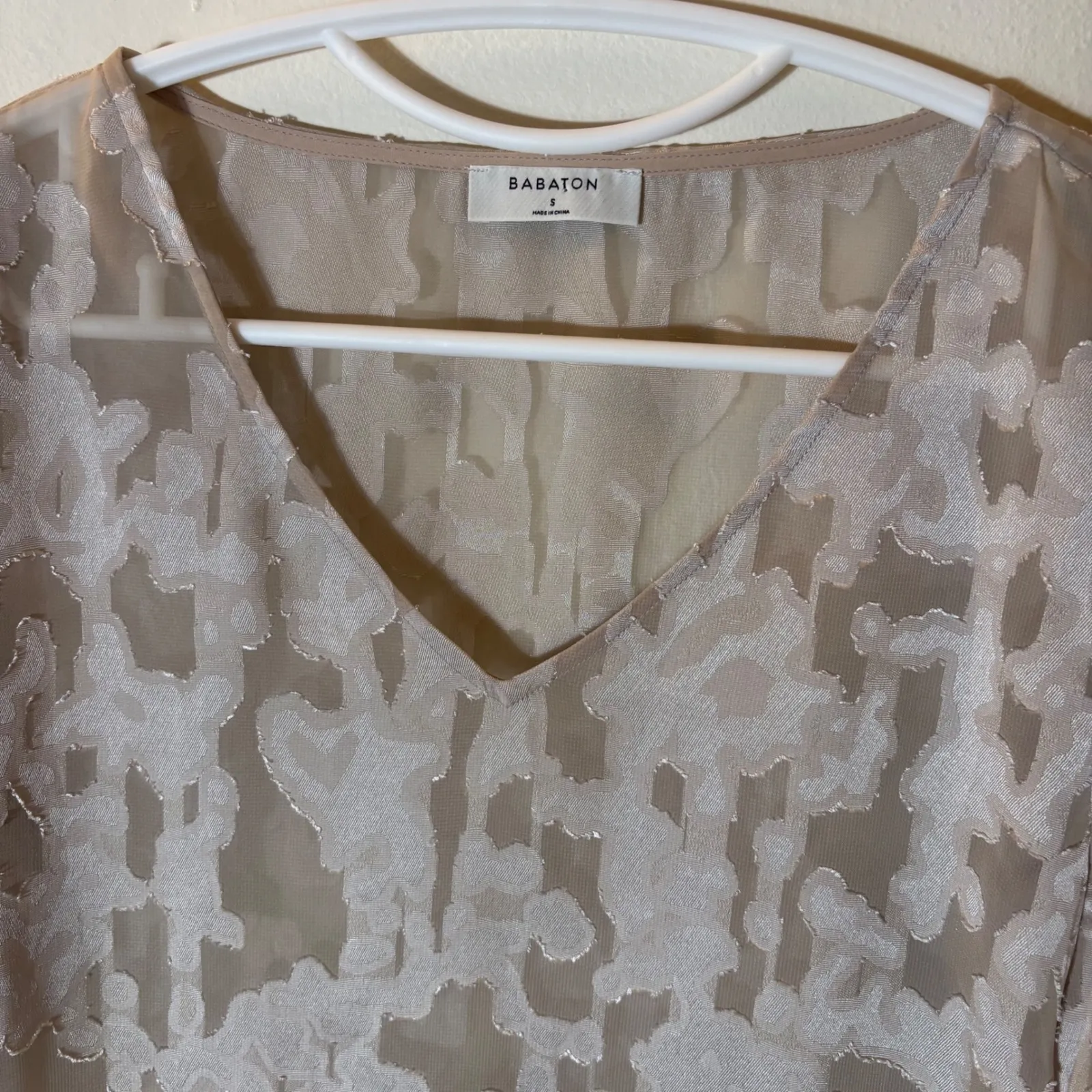 BABATON Sheer Randy Blouse Size Small - Image 2