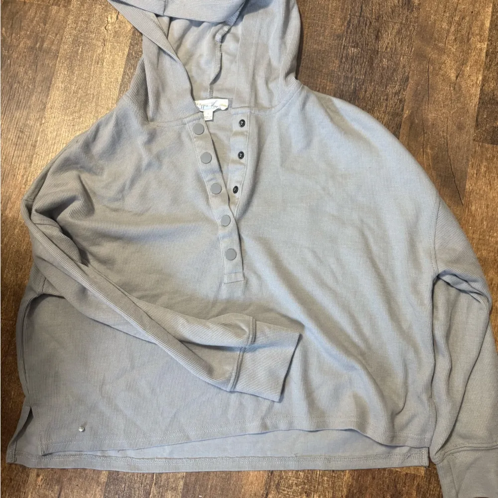 Hippie Rose Waffle Knit Gray Button-Up Hoodie - Image 2