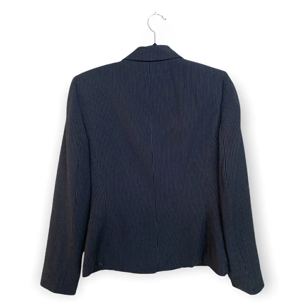 Tahari SZ 8 black pinstriped blazer / suit jacket with matching skirt - Image 2