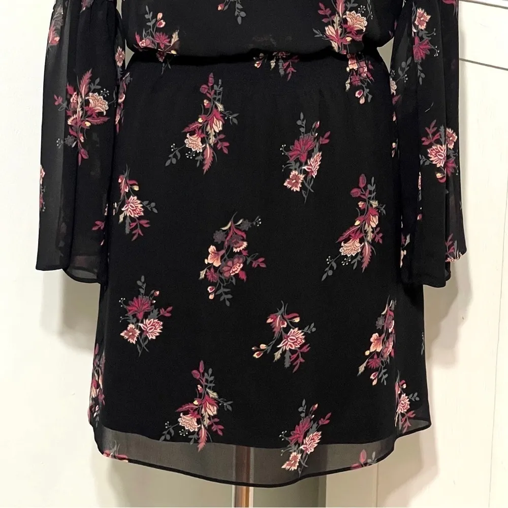 White House Black Market Bell Sleeve Floral Print Dress Black & Pink Size Small - Image 6