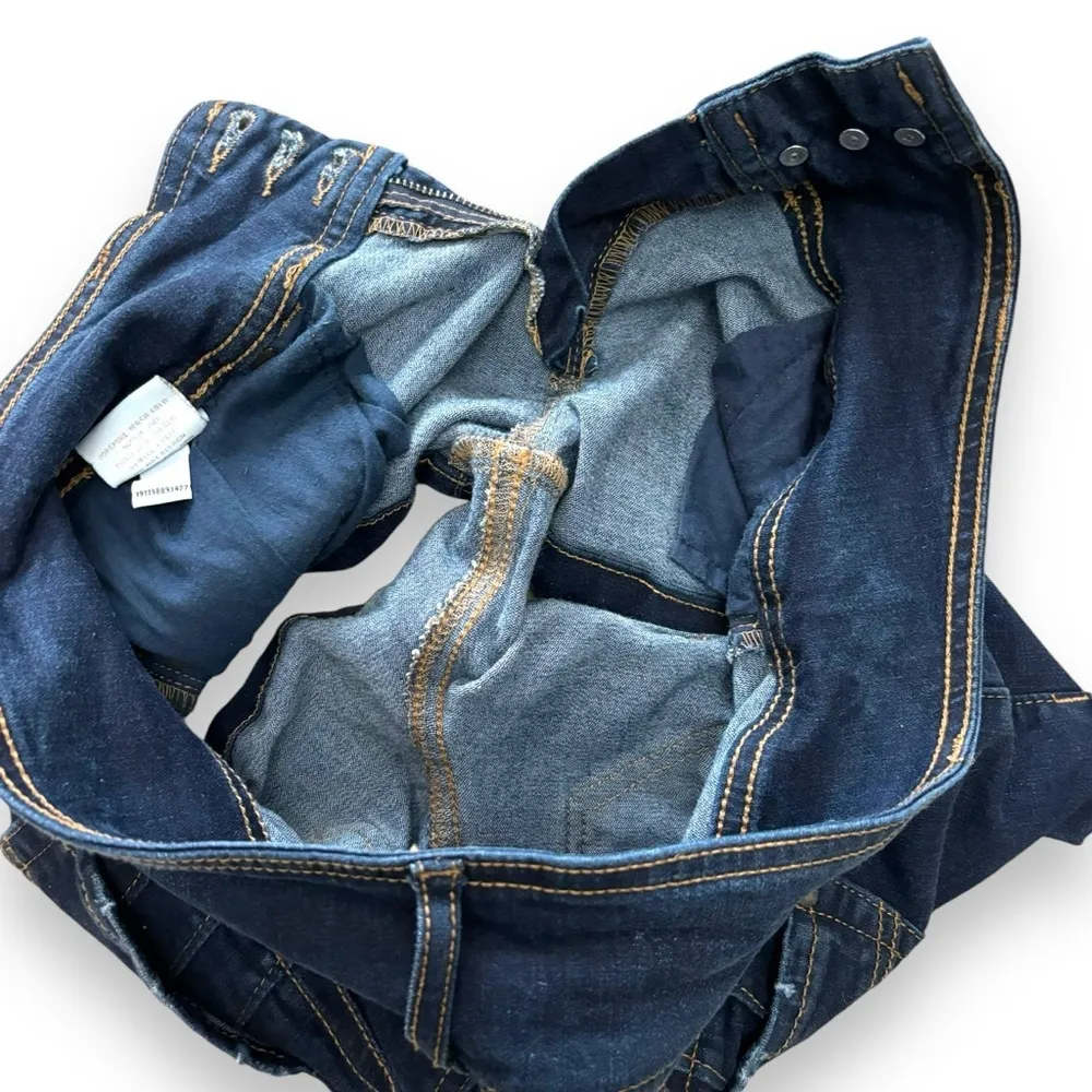 Tinseltown Juniors Blue Mid Rise Shorts - Size 7 - Image 5