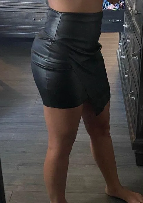 Leather Skirt - Image 3