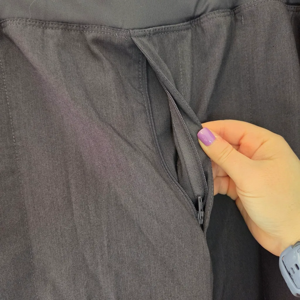 Healing Hands Gray Jogger Scrub Pants - Image 5