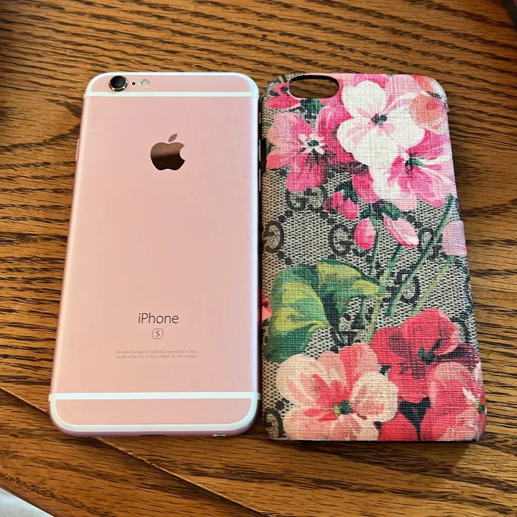 Gucci Bloom Floral iPhone Case w/Box & Tags iPhone SE 2nd 3rd Generation & More - Image 5