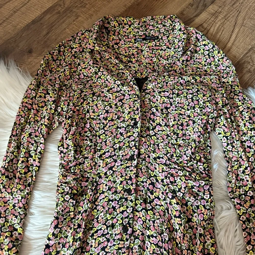 ZARA Long Sleeve Button Down Floral Print Mini Dress - Image 3