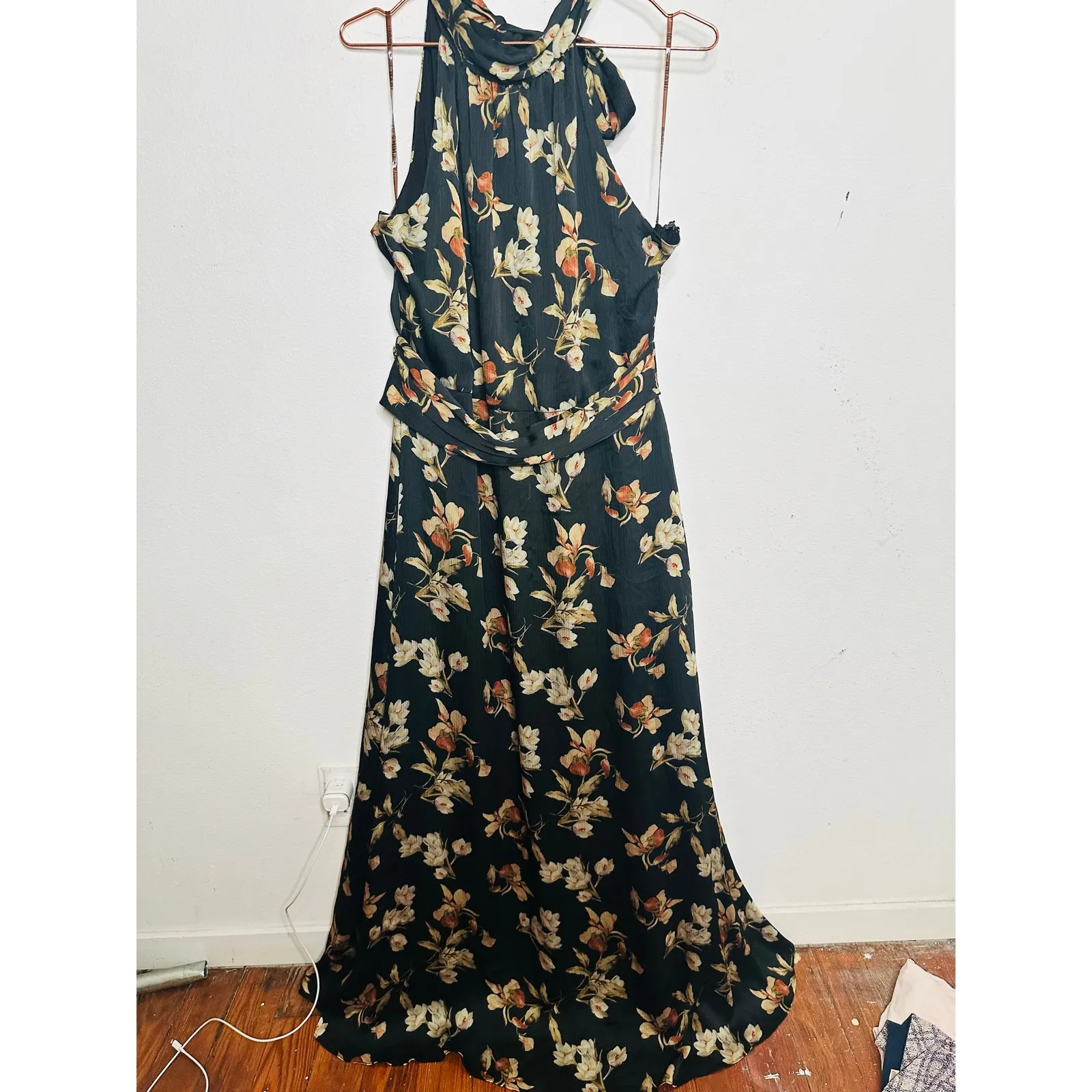 SACHIN & BABI Black White Venetia Petal Kayla Halter Neck Gown Size 14 - Image 2