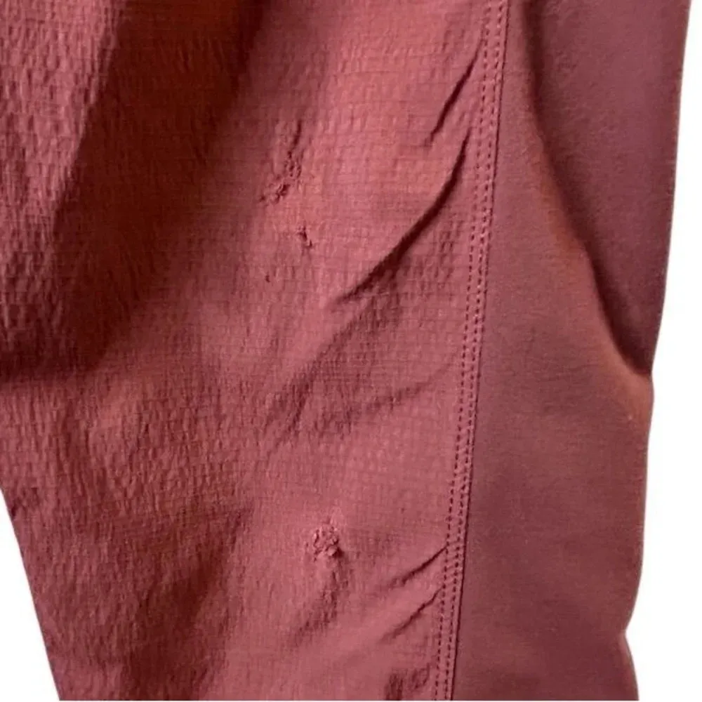 Athleta Women's Trekkie Hybrid Crop Leggings Burgundy Red Size 8 Tall Tapered - Image 11