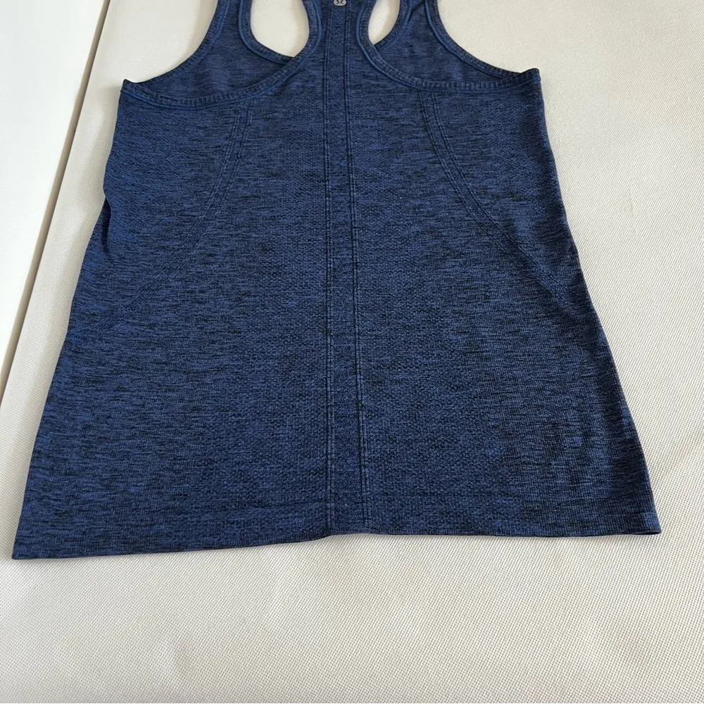 Lululemon Athletica Swiftly Tech Size 6 Racerback Seamless Sleeveless Navy Blue - Image 8