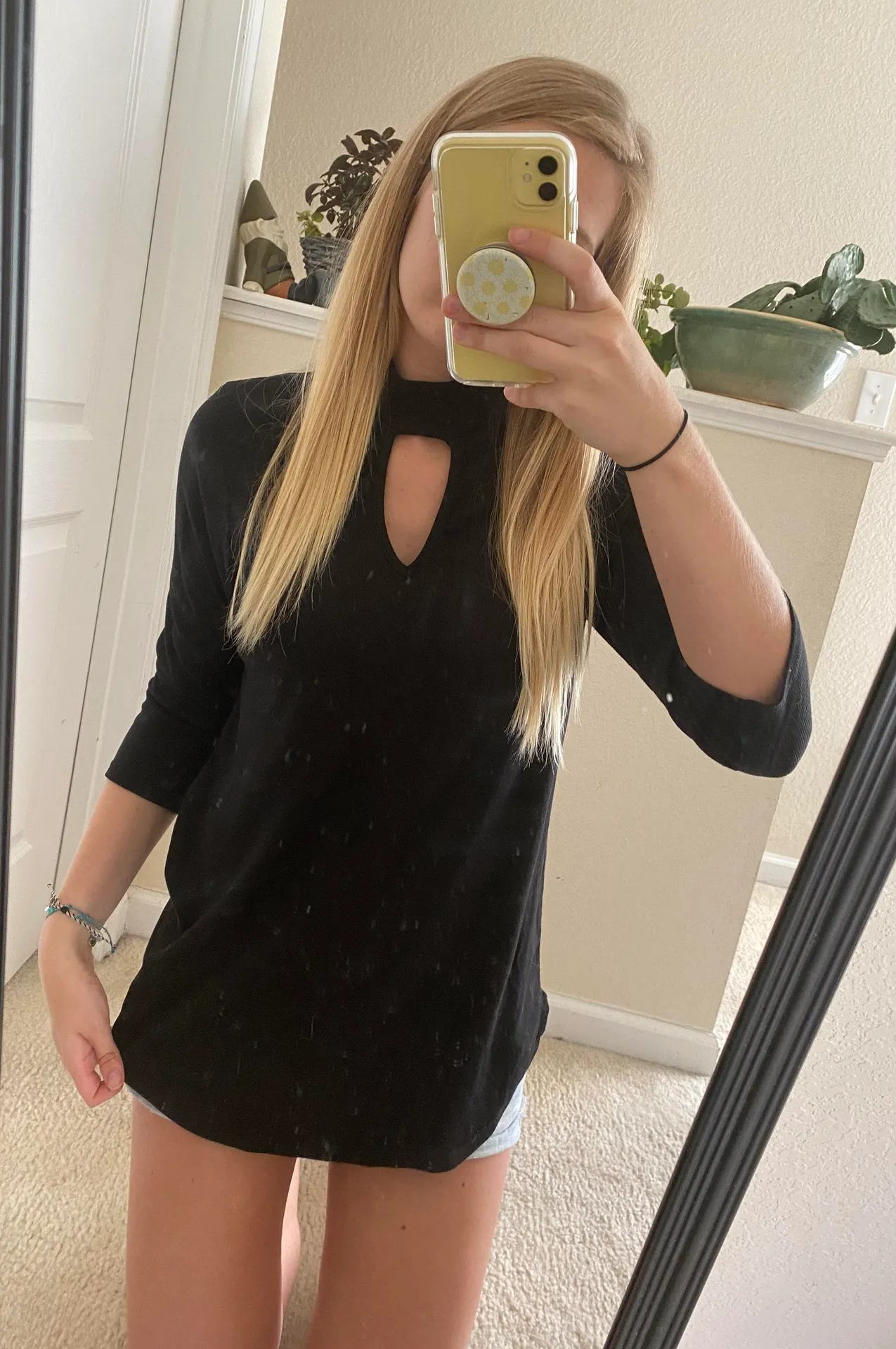 Sage Black Key Hole Sweater - Image 3