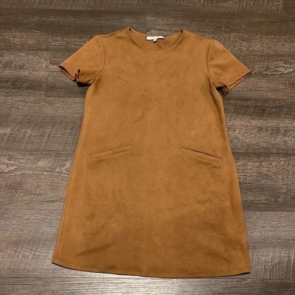 WAYF faux suede shift dress brown - Image 2