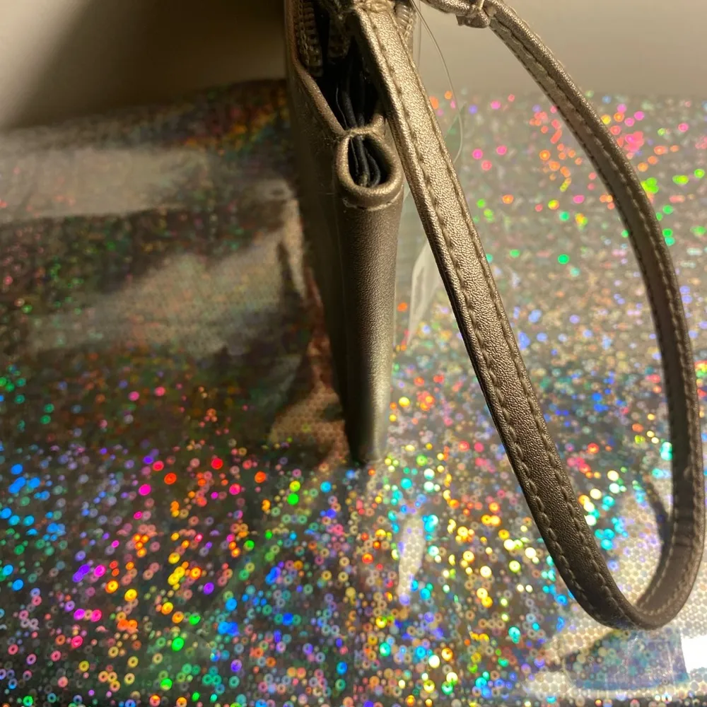 Wristel New With Tags🛍️ - Image 6