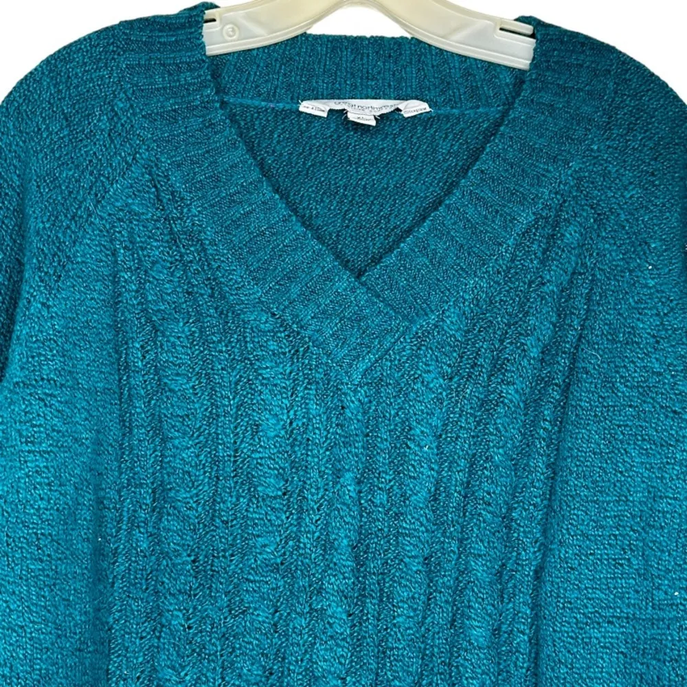 Great Northwest Clothing‎ Sweater - Image 2
