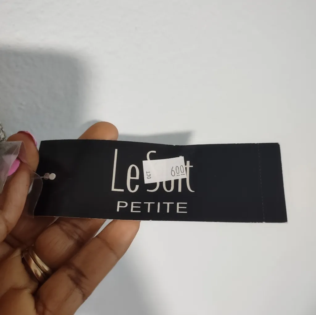 Le Suit Women's Blazer NWT Size 14P - Image 6