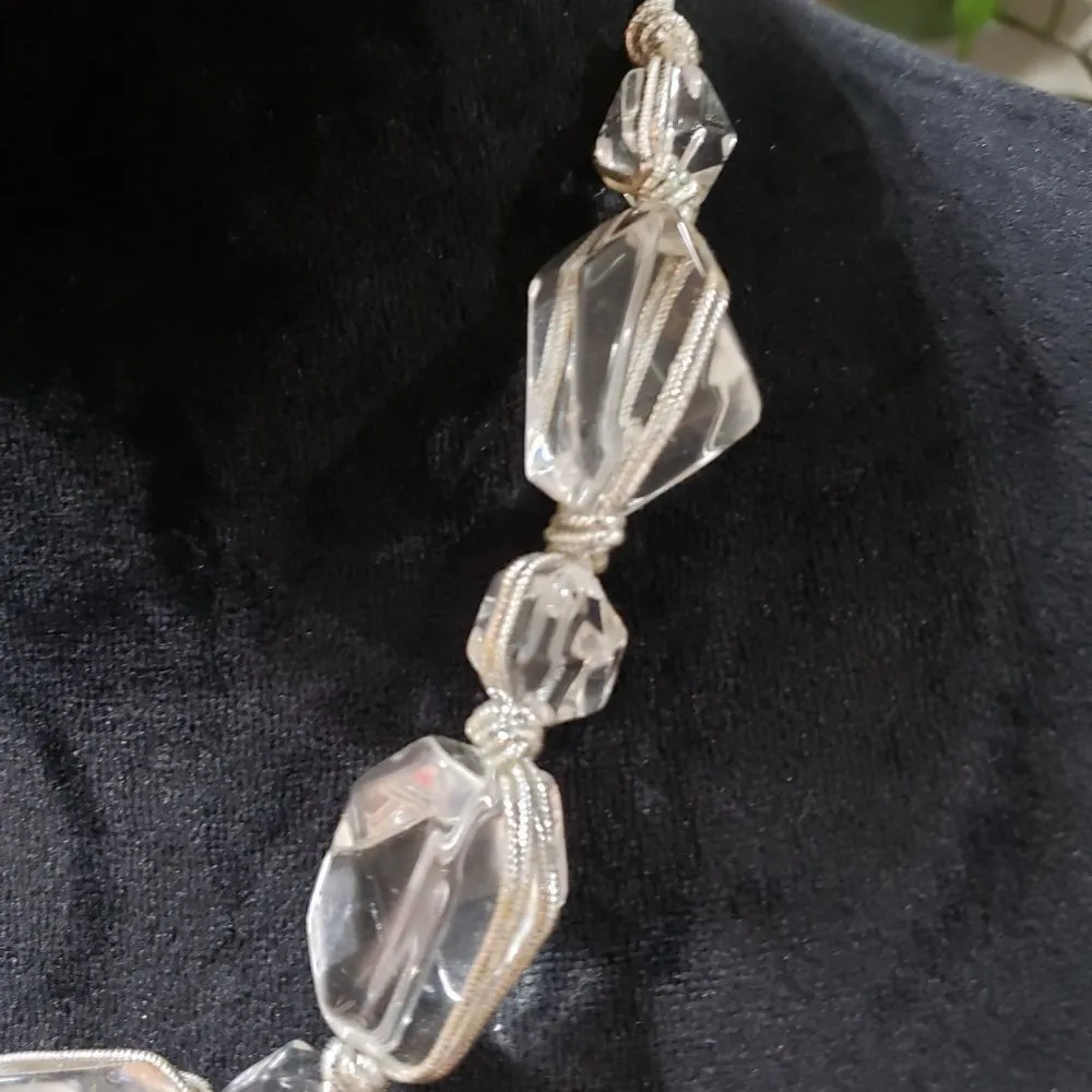 Womens Fashions Luminous Luminary White Stones Collar Necklace w/ Lobster Clasp - Image 3