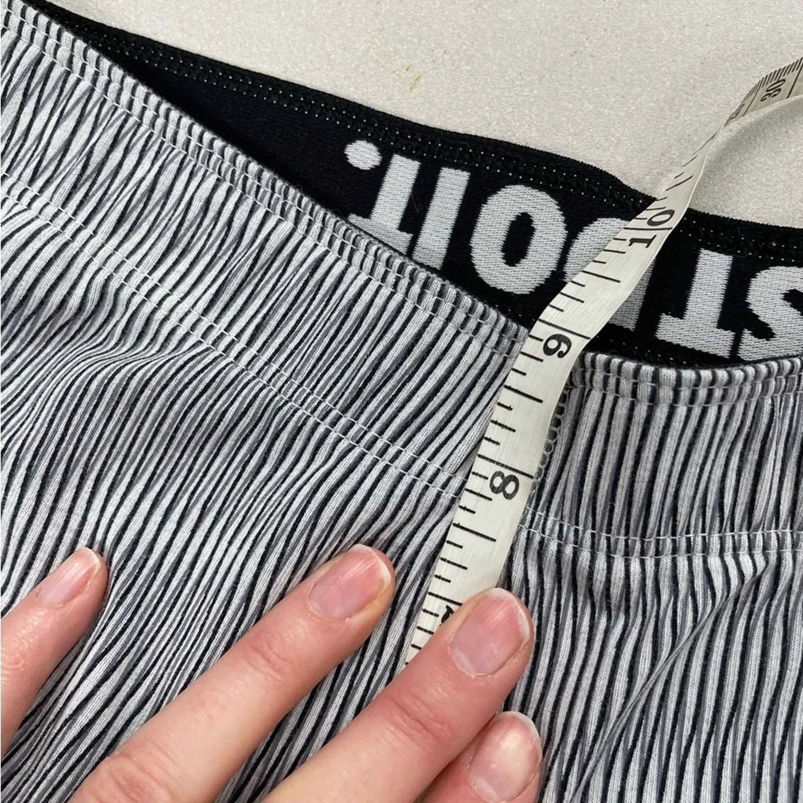 Nike Pro Black Printed High Rise Leggings Womens S Striped Yoga Pants Athletic - Image 10