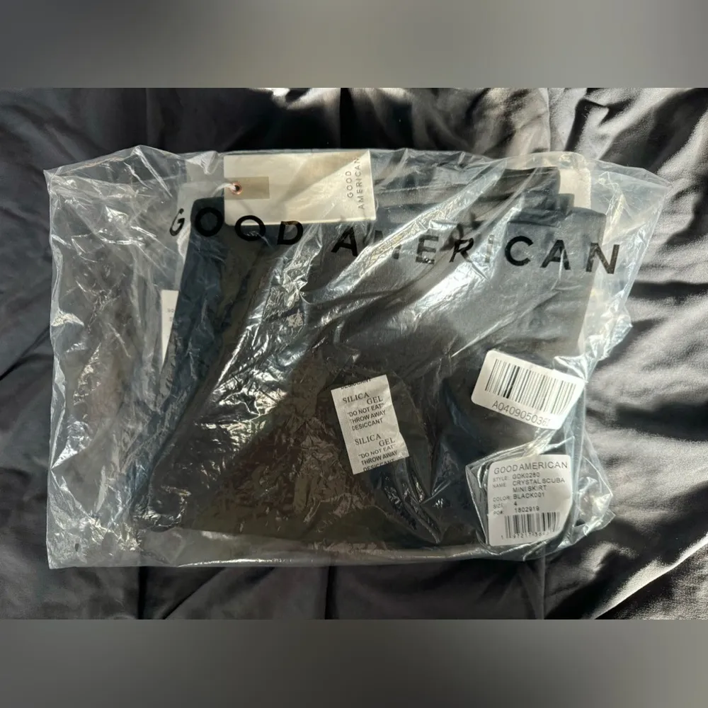 Good American Embellished Scuba Miniskirt - Image 11