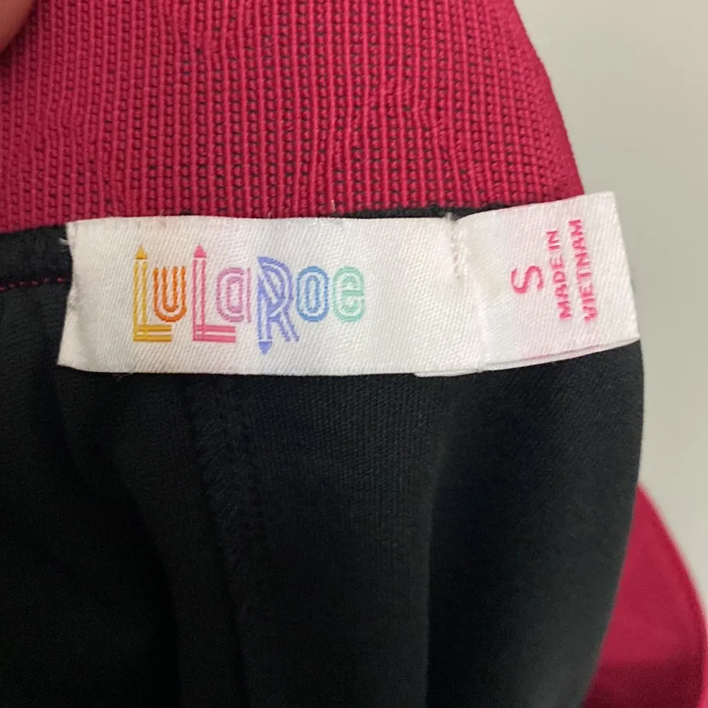 LulaRoe Lola woman’s brown-orange asymmetrical light skirt elastic waist size S - Image 5