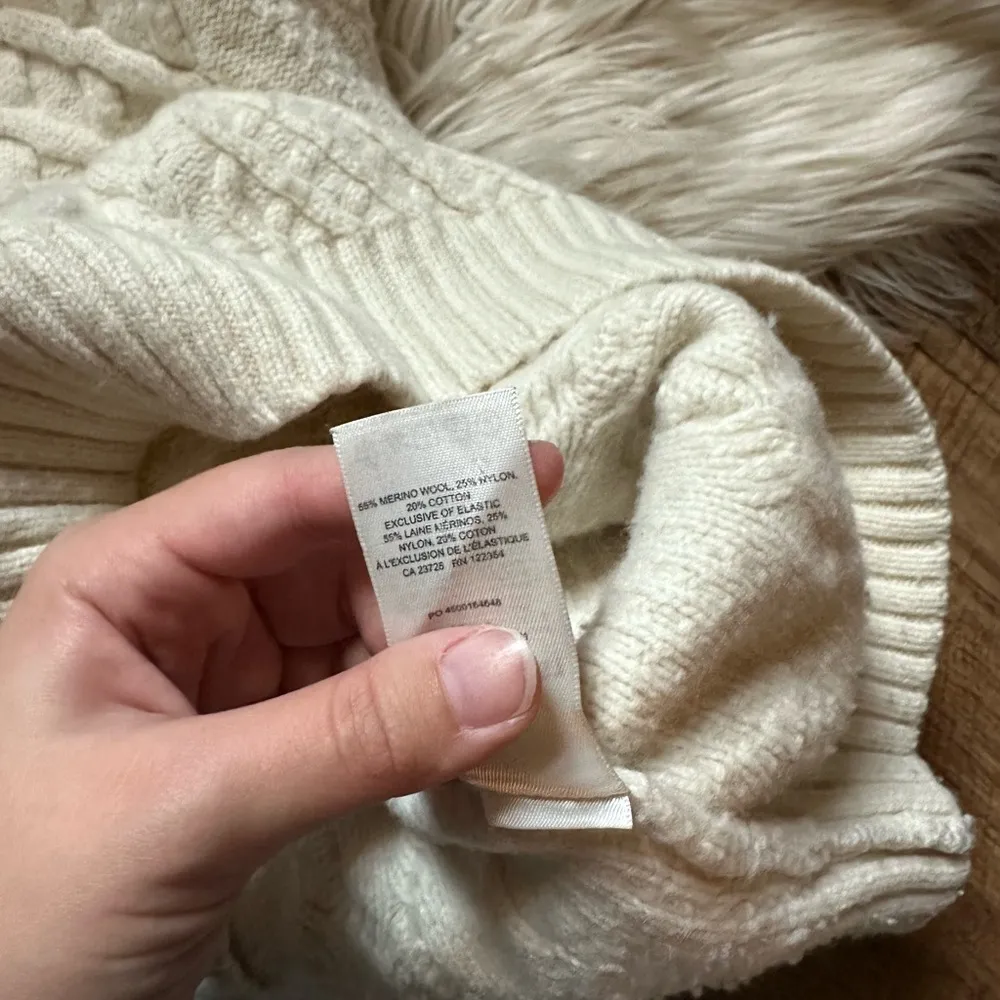 ARITZIA Sunday Best Oversized Peggy Sweater In Whisper White - Image 8