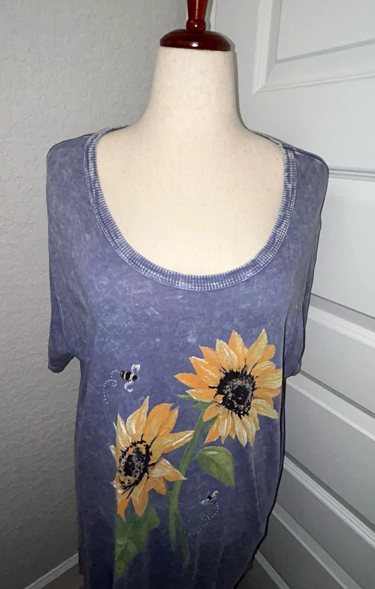 Jess & Jane Sunflower Print Acid Wash Short Sleeve Tunic Shirt Swing Dress Size 1X - Image 1